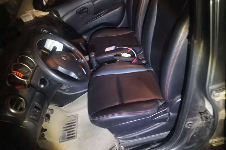 Used Nissan Livina 2008 Jingrui 1.6L Manual Smart Edition Left Front Seat