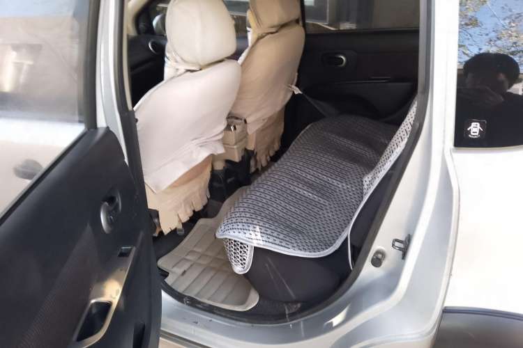 Used Nissan Livina 2008 Jingrui 1.6L Automatic Smart Edition Left Rear Seat