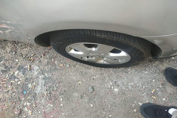 Used Nissan Livina 2008 1.6L Manual XuanNeng Model Right Front Wheel Hub