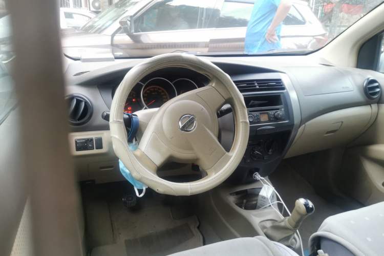 Used Nissan Livina 2008 1.6L Manual XuanNeng Model Steering Wheel