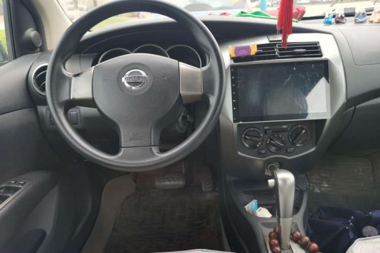 Used Nissan Livina 2008 Jingrui 1.6L Automatic Smart Edition Steering Wheel