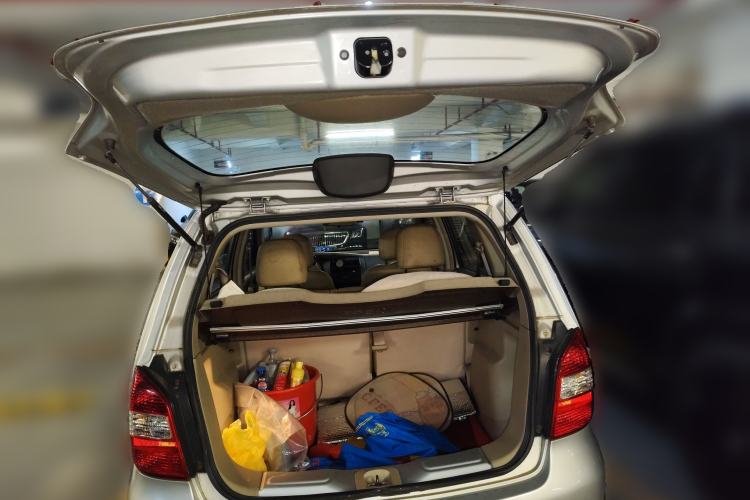 Used Nissan Livina 2008 1.6L Automatic XuanNeng Version Trunk