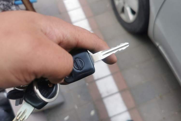 Used Nissan Livina 2008 1.6L Manual XuanNeng Model Vehicle Key