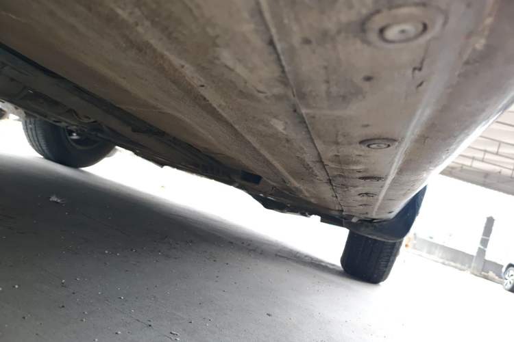 Used Nissan Livina 2009 1.6L Automatic All-in-One Edition Chassis Front Right