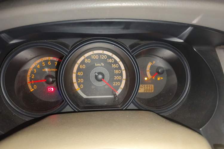 Used Nissan Livina 2009 1.6L Manual All-Around Model Instrument Cluster
