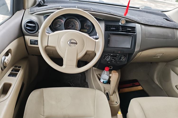 Used Nissan Livina 2009 1.6L Automatic All-in-One Edition Steering Wheel