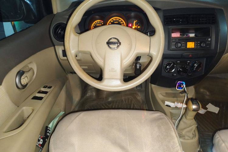 Used Nissan Livina 2009 1.6L Manual All-Around Model Steering Wheel
