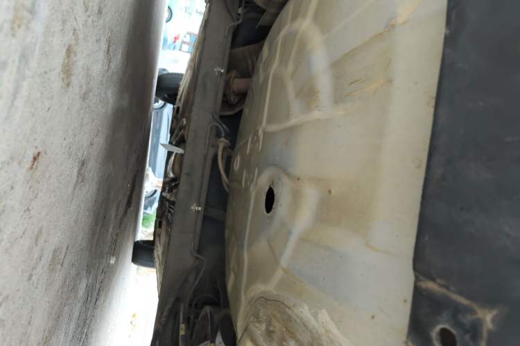 Used Nissan Livina 2009 1.6L Manual All-Around Model Chassis Rear