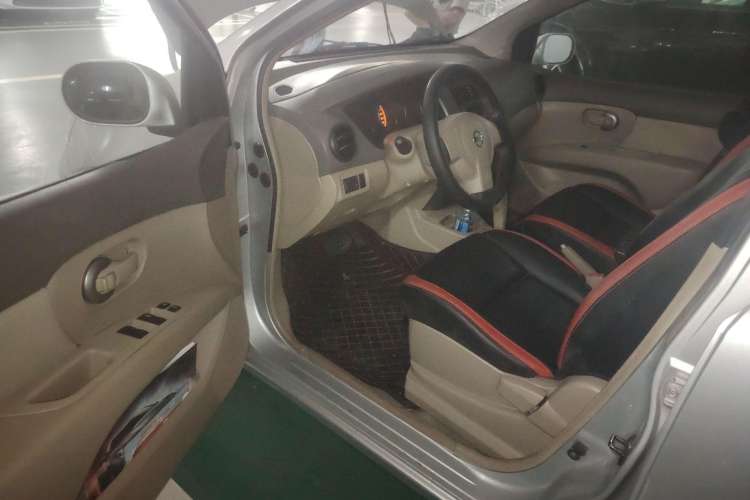 Used Nissan Livina 2009 1.6L Automatic All-in-One Edition Driver Seat