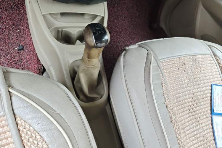 Used Nissan Livina 2009 1.6L Manual All-Around Model Gear Lever