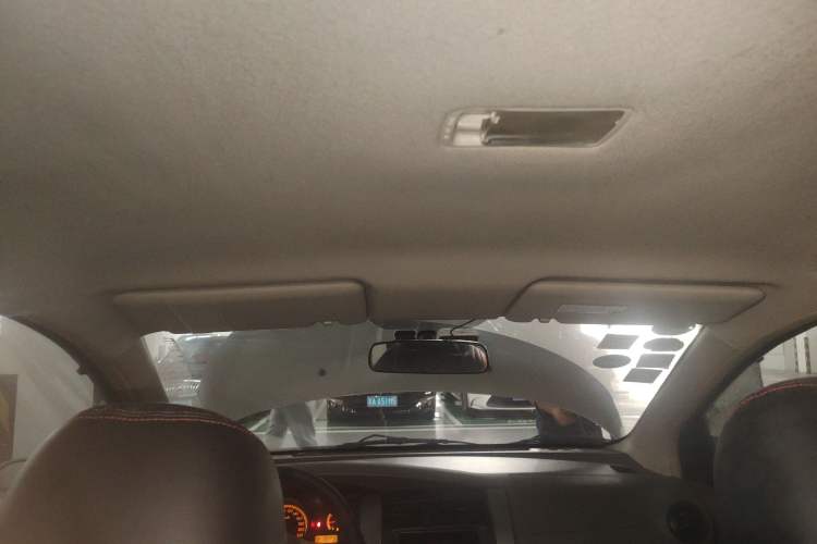 Used Nissan Livina 2009 1.6L Automatic All-in-One Edition Headliner