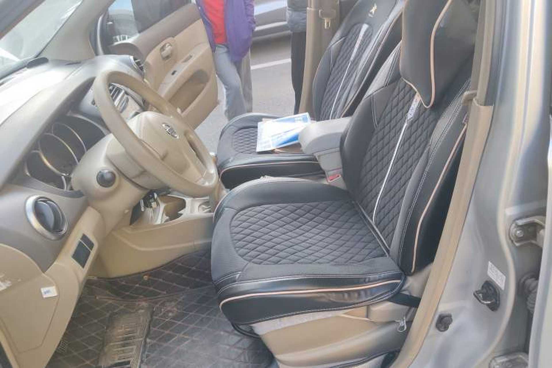 Used Nissan Livina 2009 1.6L Manual All-Around Model Left Front Seat