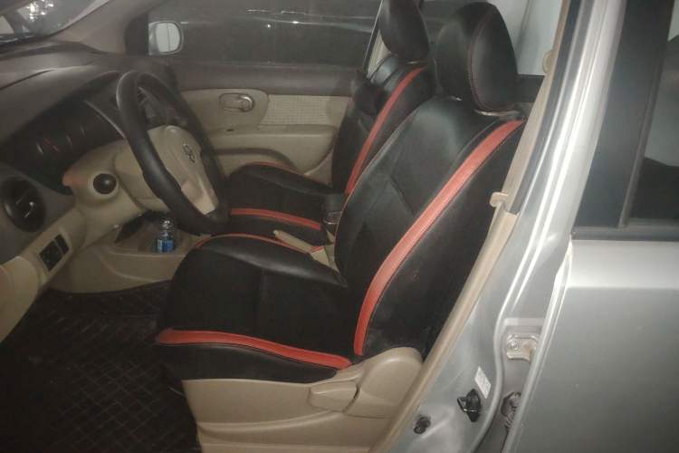 Used Nissan Livina 2009 1.6L Automatic All-in-One Edition Left Front Seat