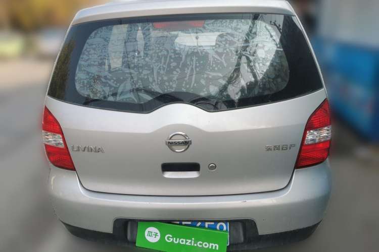 Used Nissan Livina 2009 1.6L Manual All-Around Model Rear