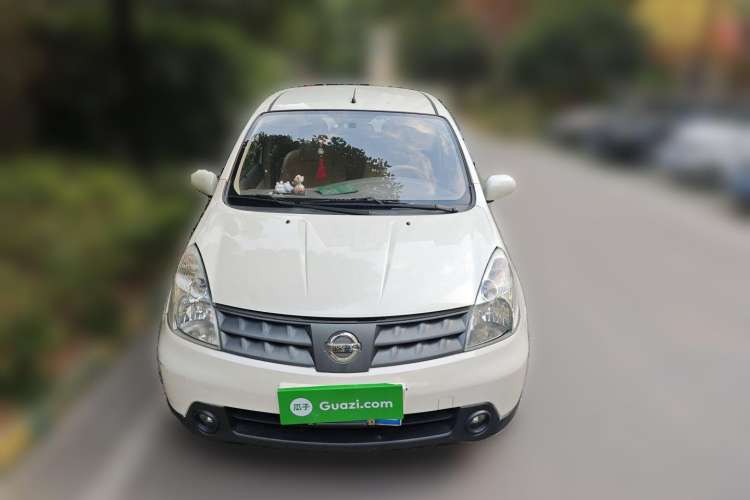 Used Nissan Livina 2009 1.6L Automatic All-in-One Edition Front