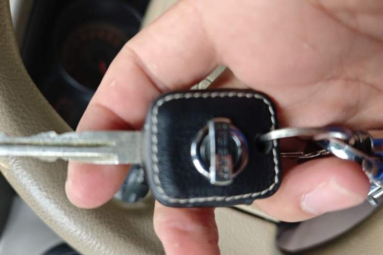 Used Nissan Livina 2009 1.6L Automatic All-in-One Edition Vehicle Key
