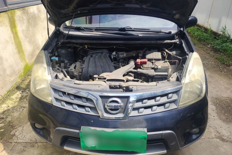 Used Nissan Livina 2010 Jingrui Edition 1.6L Manual Standard Model Engine Bay