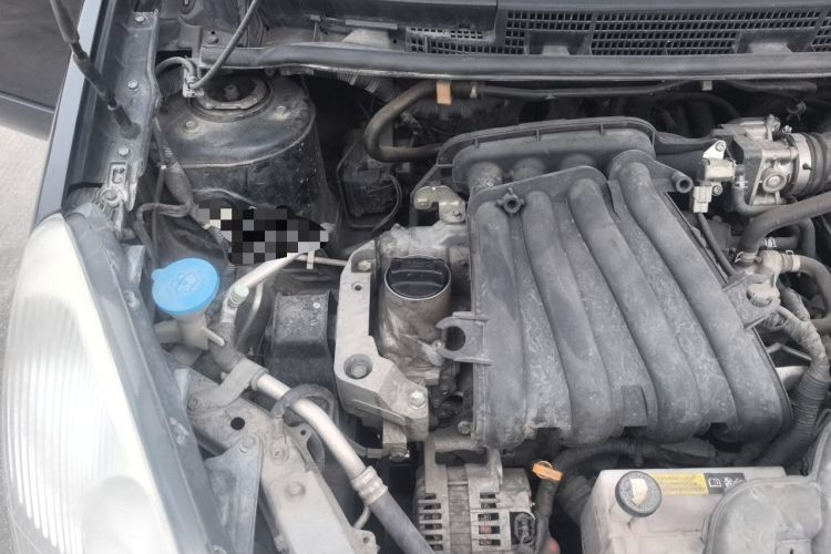 Used Nissan Livina 2010 Jingrui Edition 1.6L Automatic Smart Model Engine Bay Right