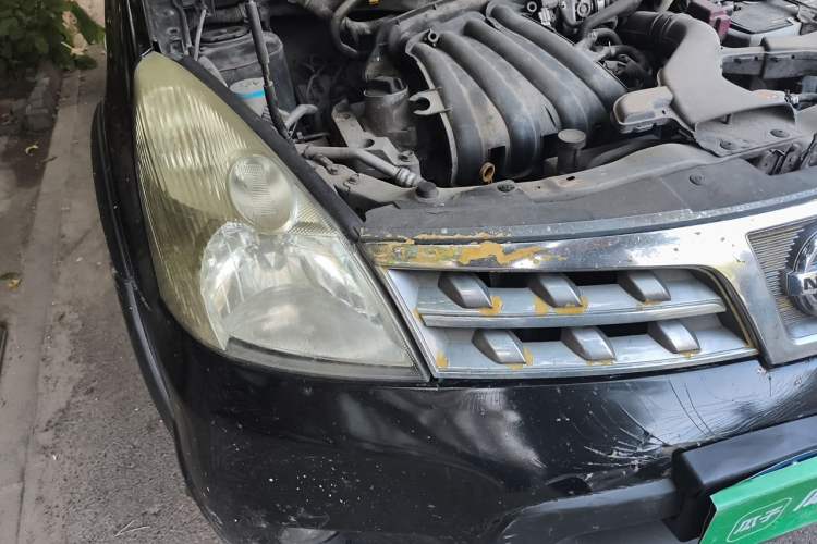 Used Nissan Livina 2010 Jingrui Edition 1.6L Automatic Smart Model Engine Bay Right