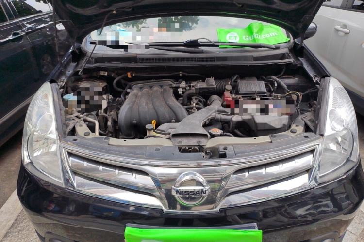 Used Nissan Livina 2010 Jingyi Edition 1.8L Manual Standard Model Engine Bay