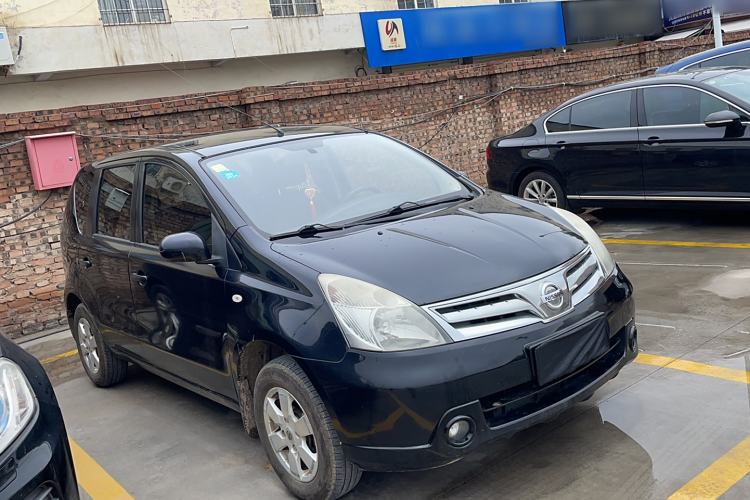 Used Nissan Livina 2010 Jingyue Edition 1.6L Manual All-Around Model Exterior 2