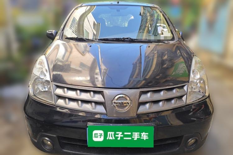 Used Nissan Livina 2010 Jingyue Edition 1.6L Automatic All-in-One Model Front
