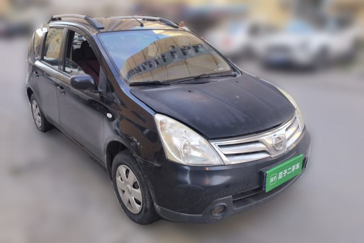 Used Nissan Livina 2010 Jingyue Edition 1.6L Automatic All-in-One Model Front Right 45 Deg