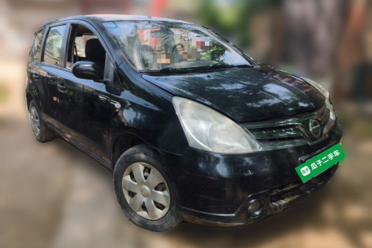 Used Nissan Livina 2010 Jingyue Edition 1.6L Manual All-Around Model Front Right 45 Deg