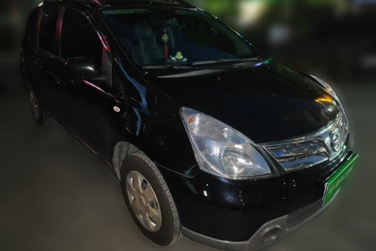 Used Nissan Livina 2010 Jingyue Edition 1.6L Manual All-Around Model Front Right 45 Deg