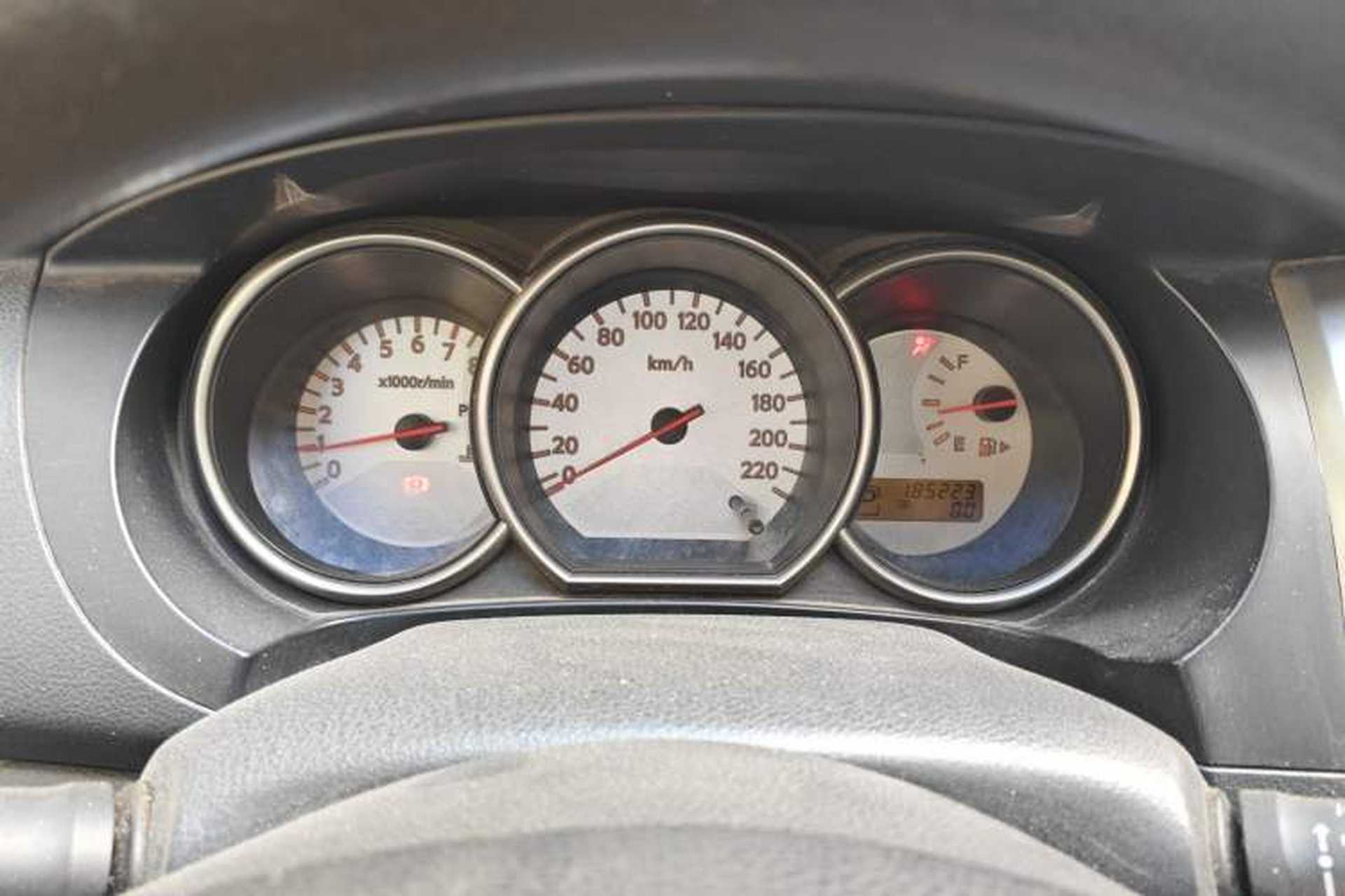 Used Nissan Livina 2010 Jingyue Edition 1.6L Automatic All-in-One Model Instrument Cluster