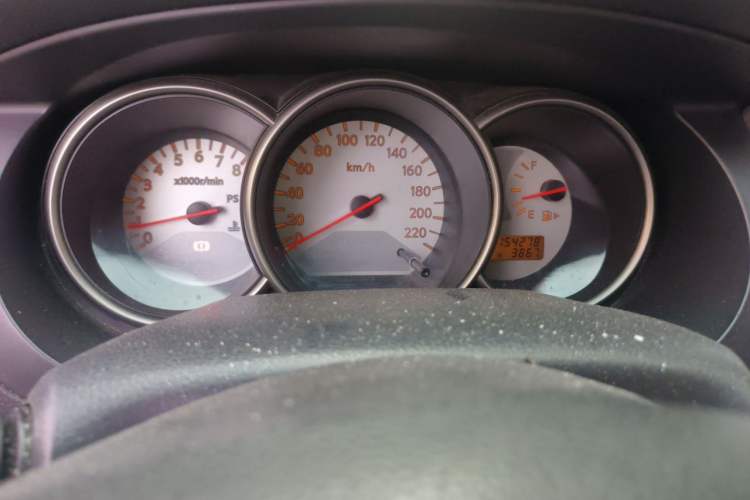 Used Nissan Livina 2010 JINRUI Edition 1.6L Automatic Standard Model Instrument Cluster