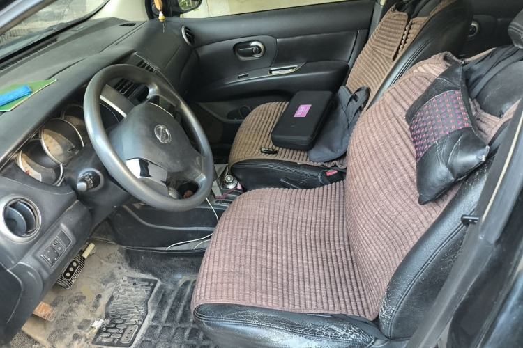 Used Nissan Livina 2010 Jingrui Edition 1.6L Automatic Smart Model Left Front Seat
