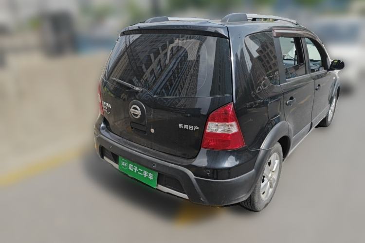 Used Nissan Livina 2010 JINRUI Edition 1.6L Automatic Standard Model Rear Right 45 Deg