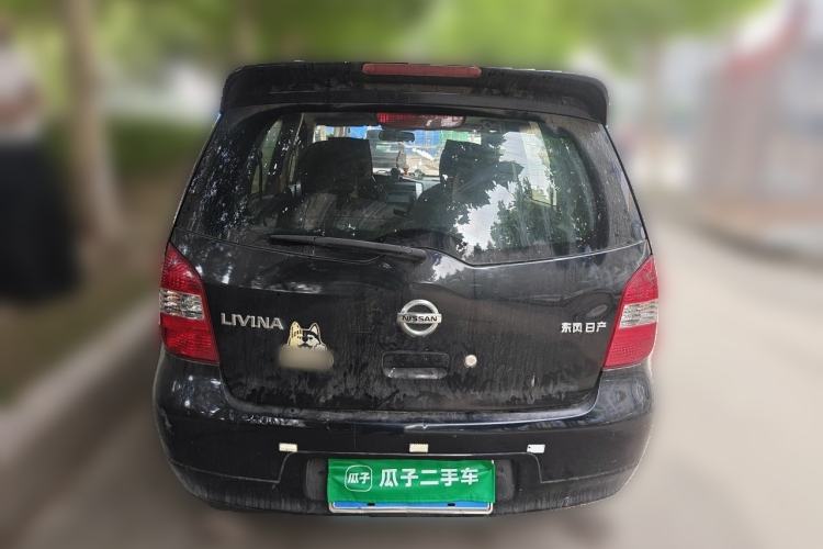 Used Nissan Livina 2010 Jingyue Edition 1.6L Manual Supercharged Model Rear