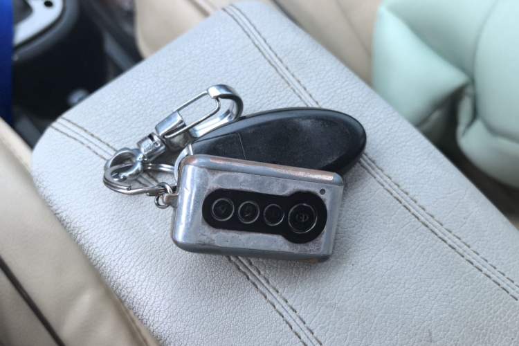 Used Nissan Livina 2010 Jingrui Edition 1.6L Automatic Smart Model Vehicle Key