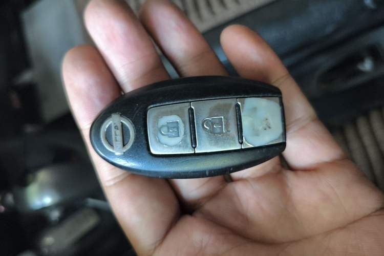 Used Nissan Livina 2010 Jingrui Edition 1.6L Automatic Smart Model Vehicle Key