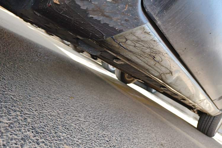 Used Nissan Livina 2010 JINRUI Edition 1.6L Automatic Standard Model Chassis Front Left