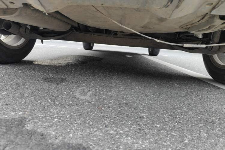 Used Nissan Livina 2010 Jingrui Edition 1.6L Automatic Smart Model Chassis Rear