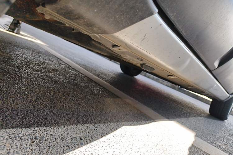 Used Nissan Livina 2010 JINRUI Edition 1.6L Automatic Standard Model Chassis Rear Right