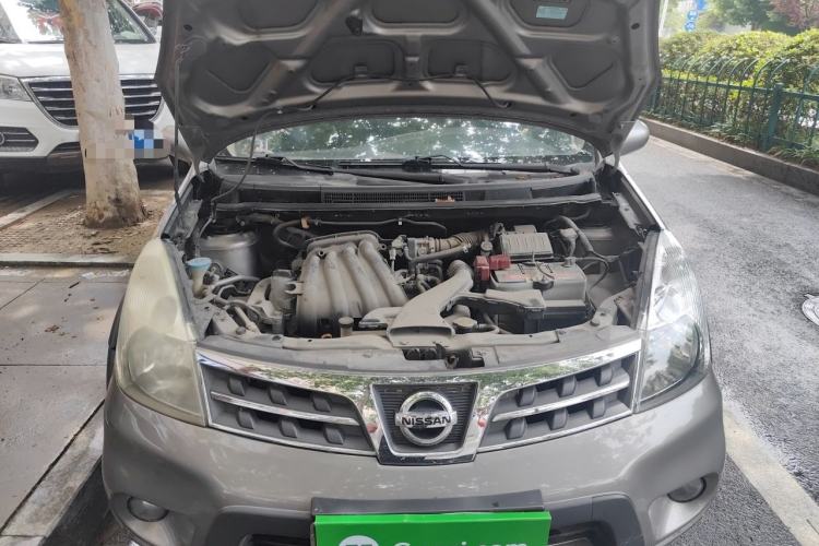 Used Nissan Livina 2010 JINRUI Edition 1.6L Automatic Standard Model Engine Bay