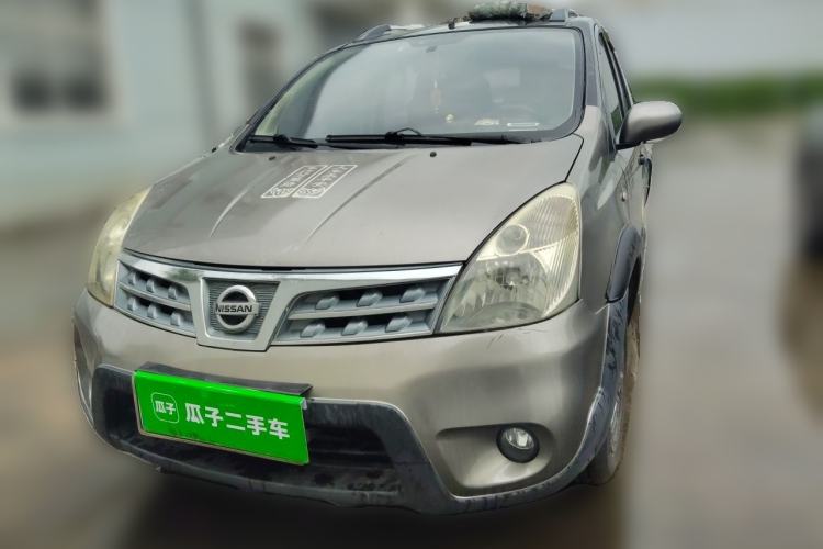 Used Nissan Livina 2010 Jingrui Edition 1.6L Manual Standard Model Front