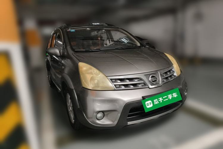 Used Nissan Livina 2010 Jingyue Edition 1.6L Automatic All-in-One Model Front Right 45 Deg