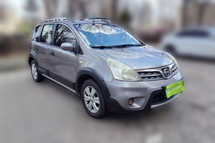 Used Nissan Livina 2010 Jingrui Edition 1.6L Manual Standard Model Front Right 45 Deg