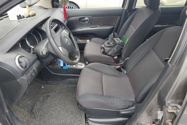 Used Nissan Livina 2010 Jingrui Edition 1.6L Automatic Smart Model Left Front Seat