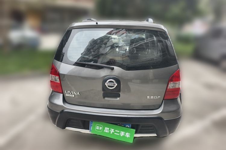 Used Nissan Livina 2010 Jingrui Edition 1.6L Automatic Smart Model Rear