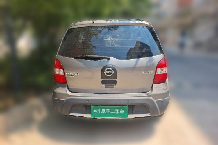 Used Nissan Livina 2010 Jingrui Edition 1.6L Automatic Smart Model Rear