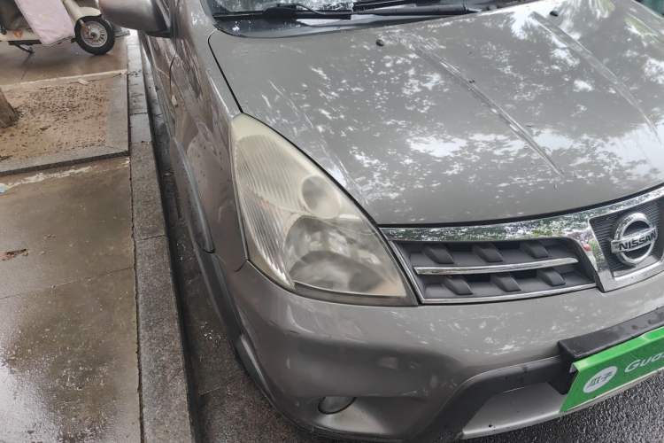 Used Nissan Livina 2010 JINRUI Edition 1.6L Automatic Standard Model Right Front Headlight
