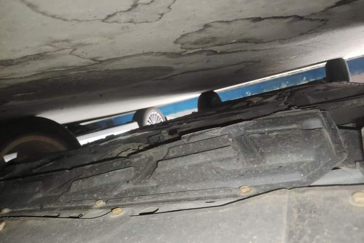 Used Nissan Livina 2010 Jingrui Edition 1.6L Automatic Smart Model Chassis Front