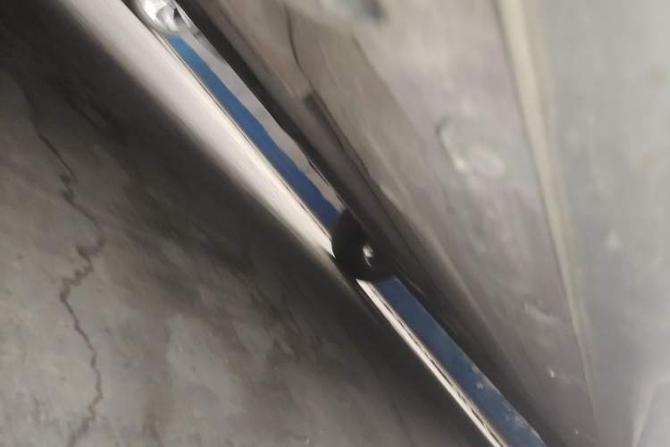 Used Nissan Livina 2010 Jingrui Edition 1.6L Automatic Smart Model Chassis Front Left