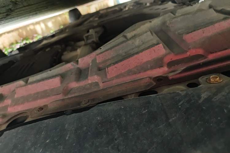 Used Nissan Livina 2010 Jingyue Edition 1.6L Automatic All-in-One Model Chassis Front